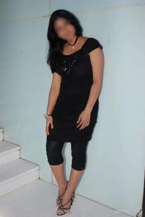 Call Girls Paltan Bazar