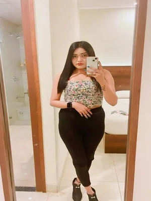 Call Girls Service in Paltan Bazar