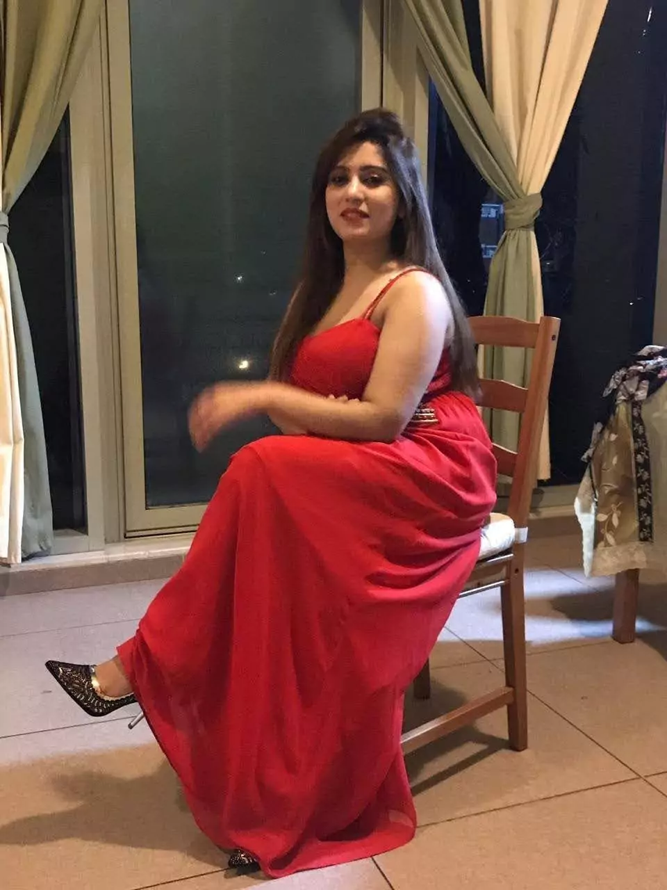 Escort Service in Paltan Bazar